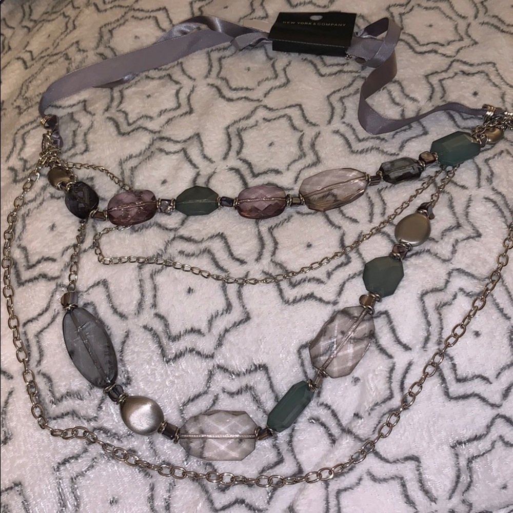 New York & Co necklace
